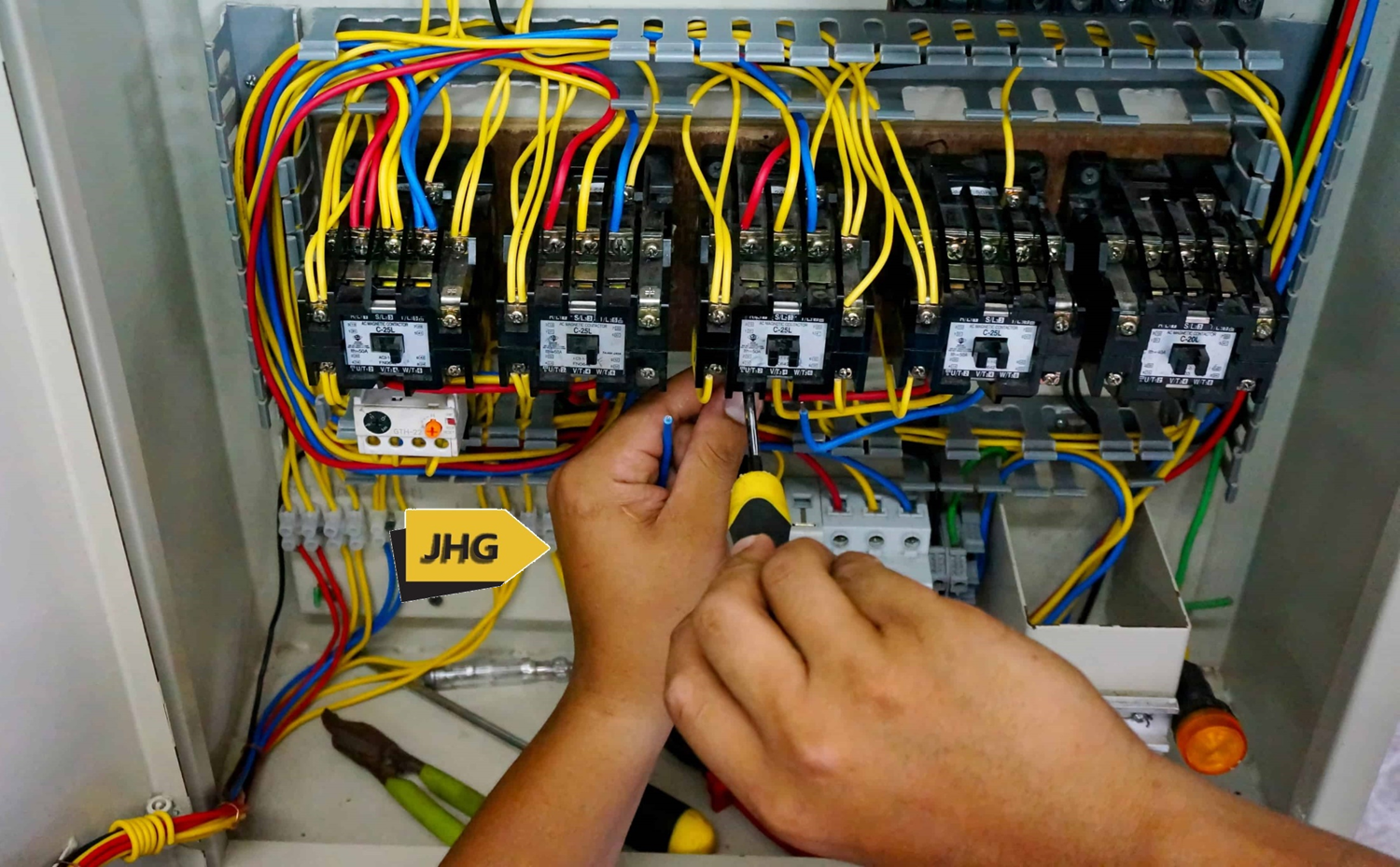 How to prevent electric circuit overload